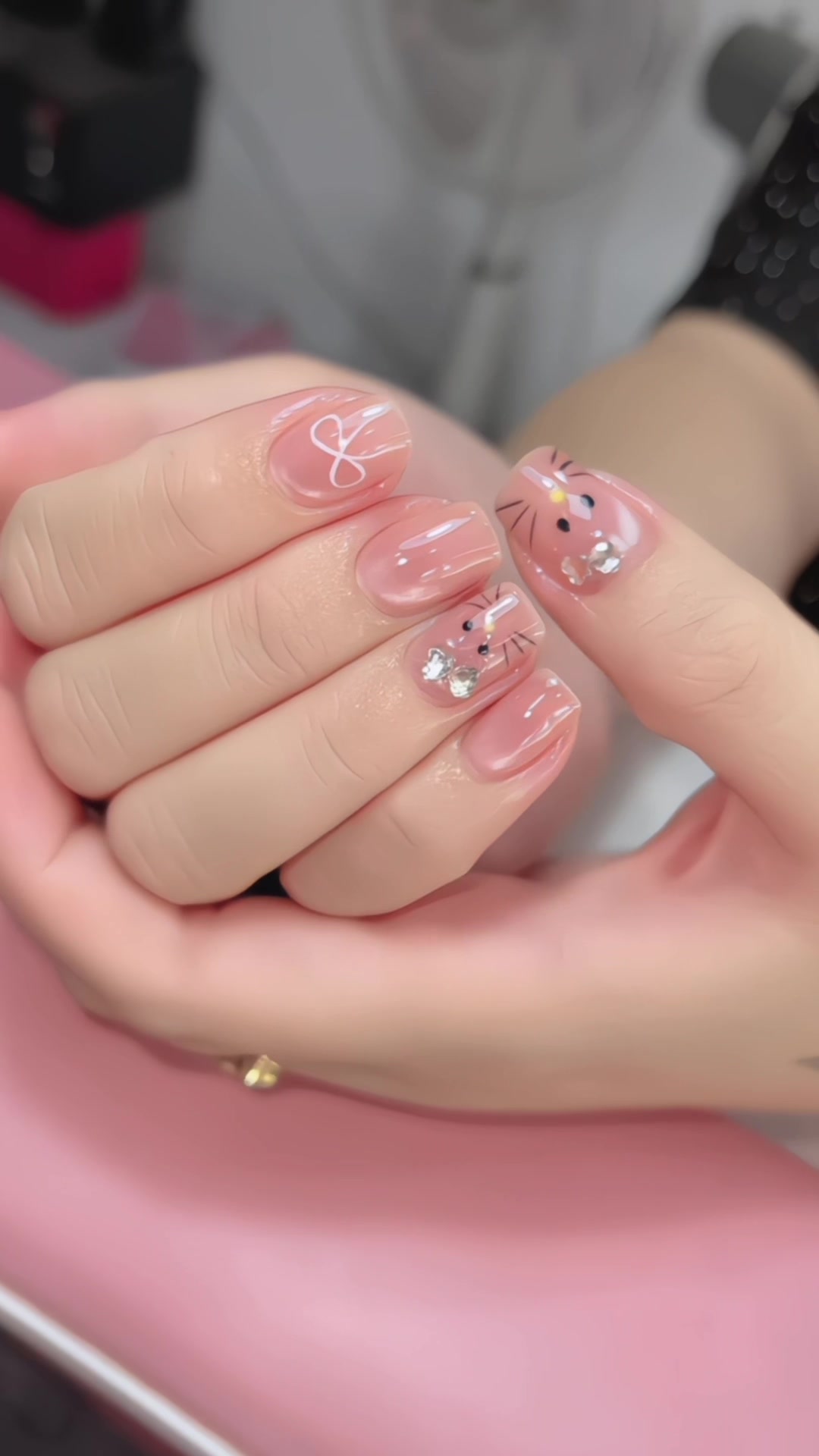 @LilyNails2902
