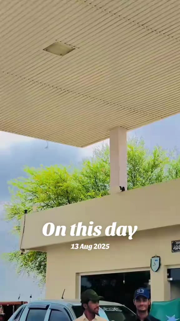 @_Ž Å M Ǐ Ď Ẽ Ř _🇱🇾💸