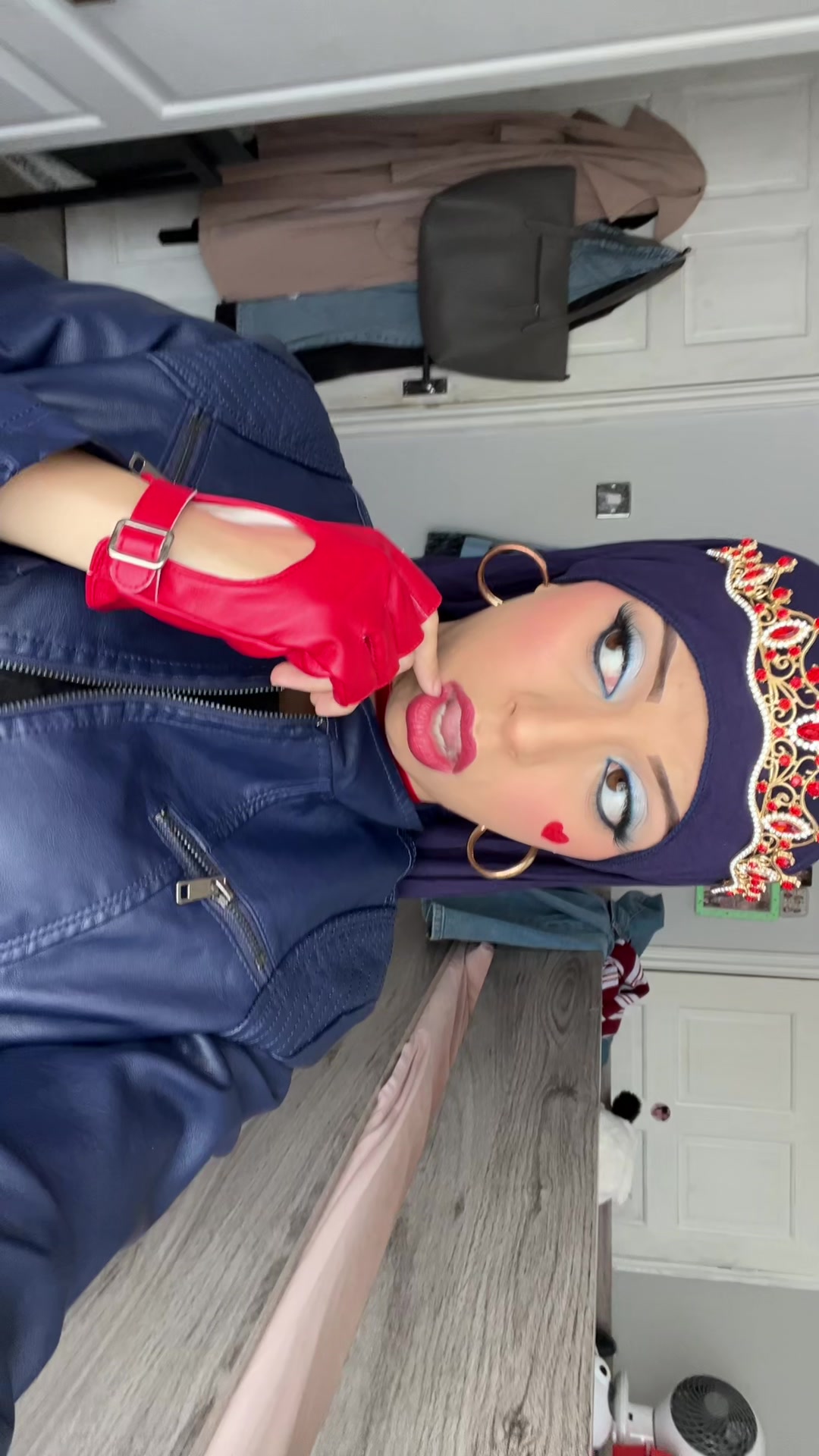 @y.aaa08