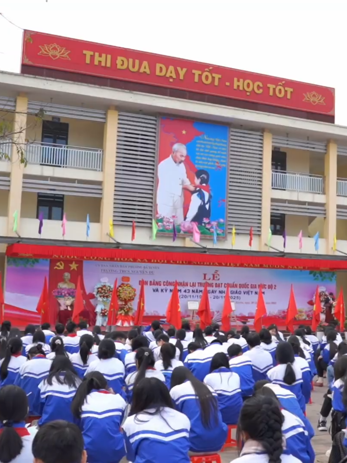 @Li&ecirc;n Đội Trường THCS Nguyễn Du