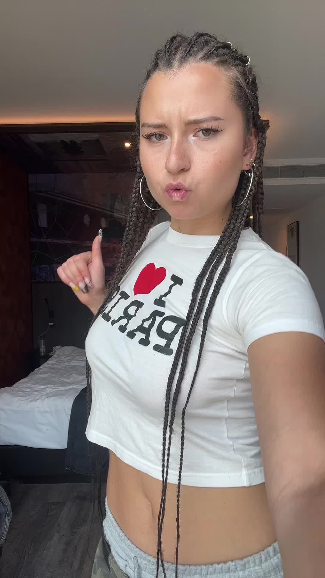 @Daniella