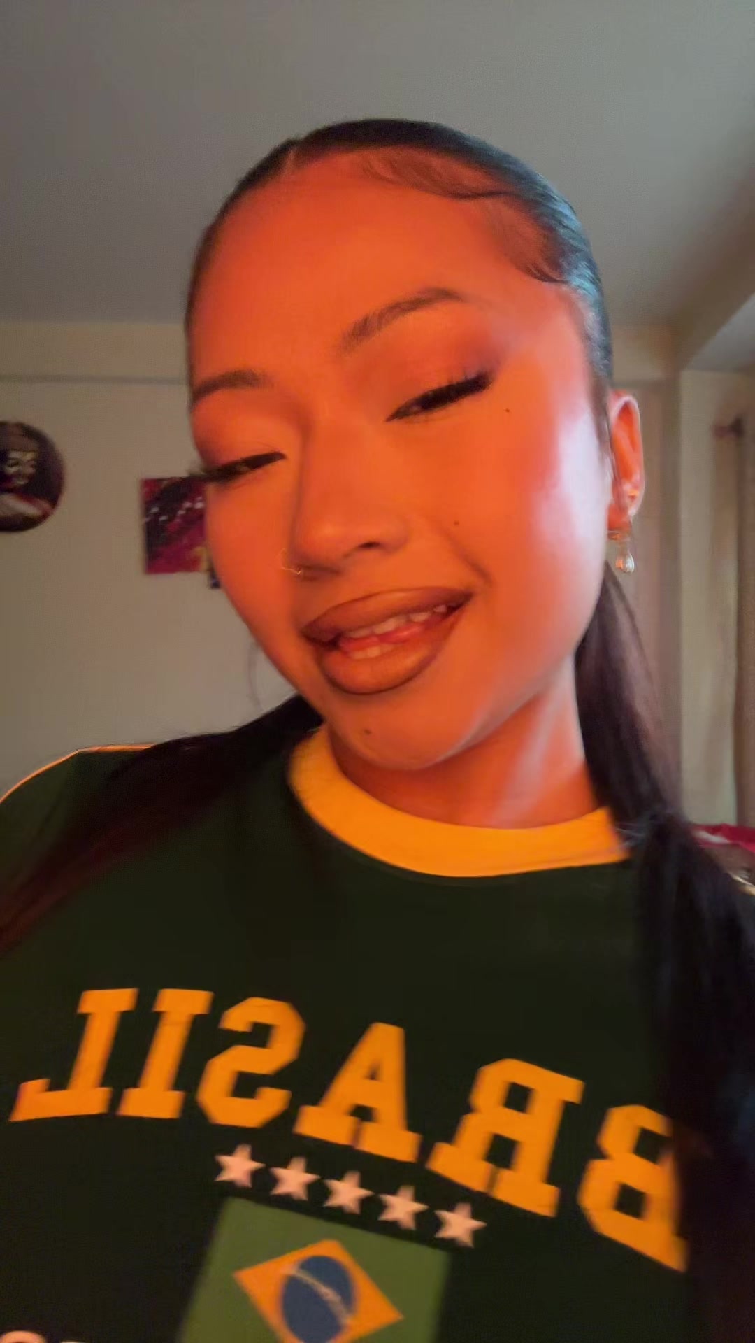 @𝐀𝐦𝐛𝐢𝐤𝐚.𝐠_