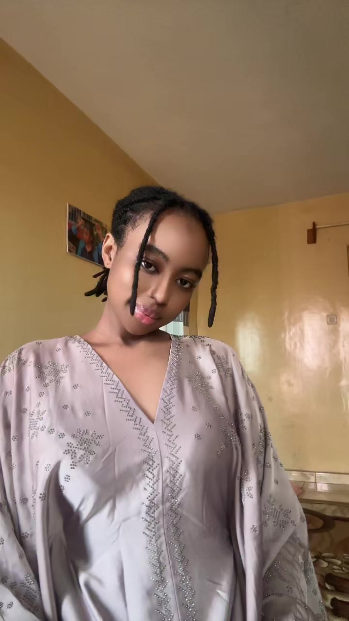 @AïssatouSow🇬🇳