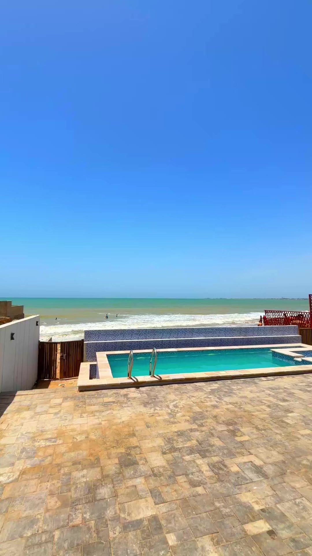 @H Beach Huts