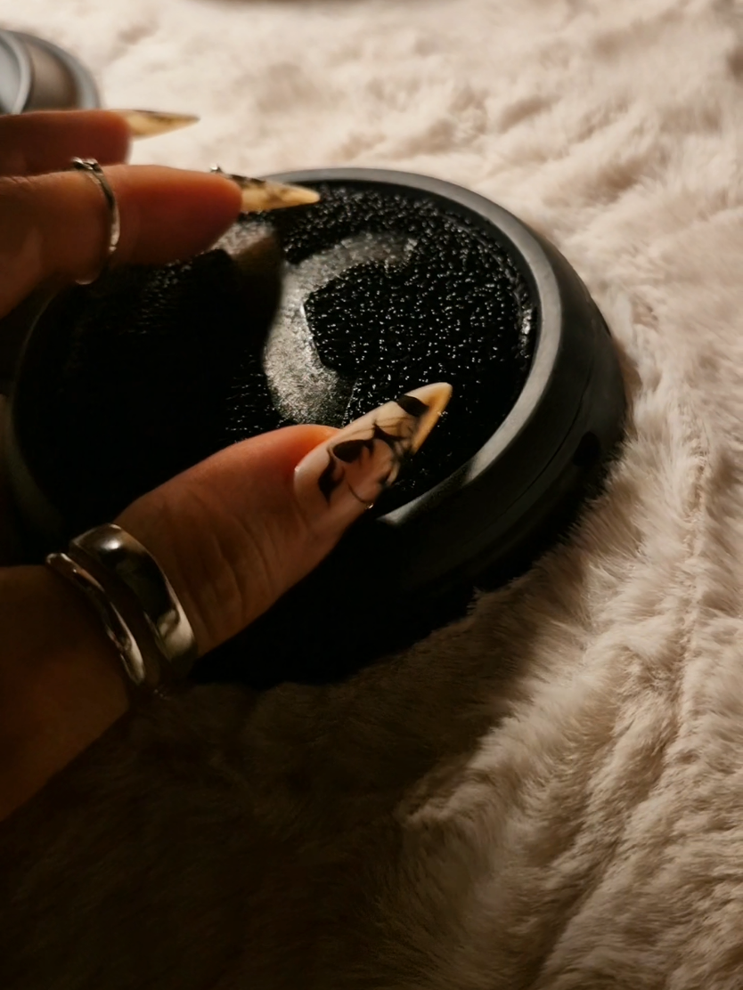 @Dark Raven ASMR