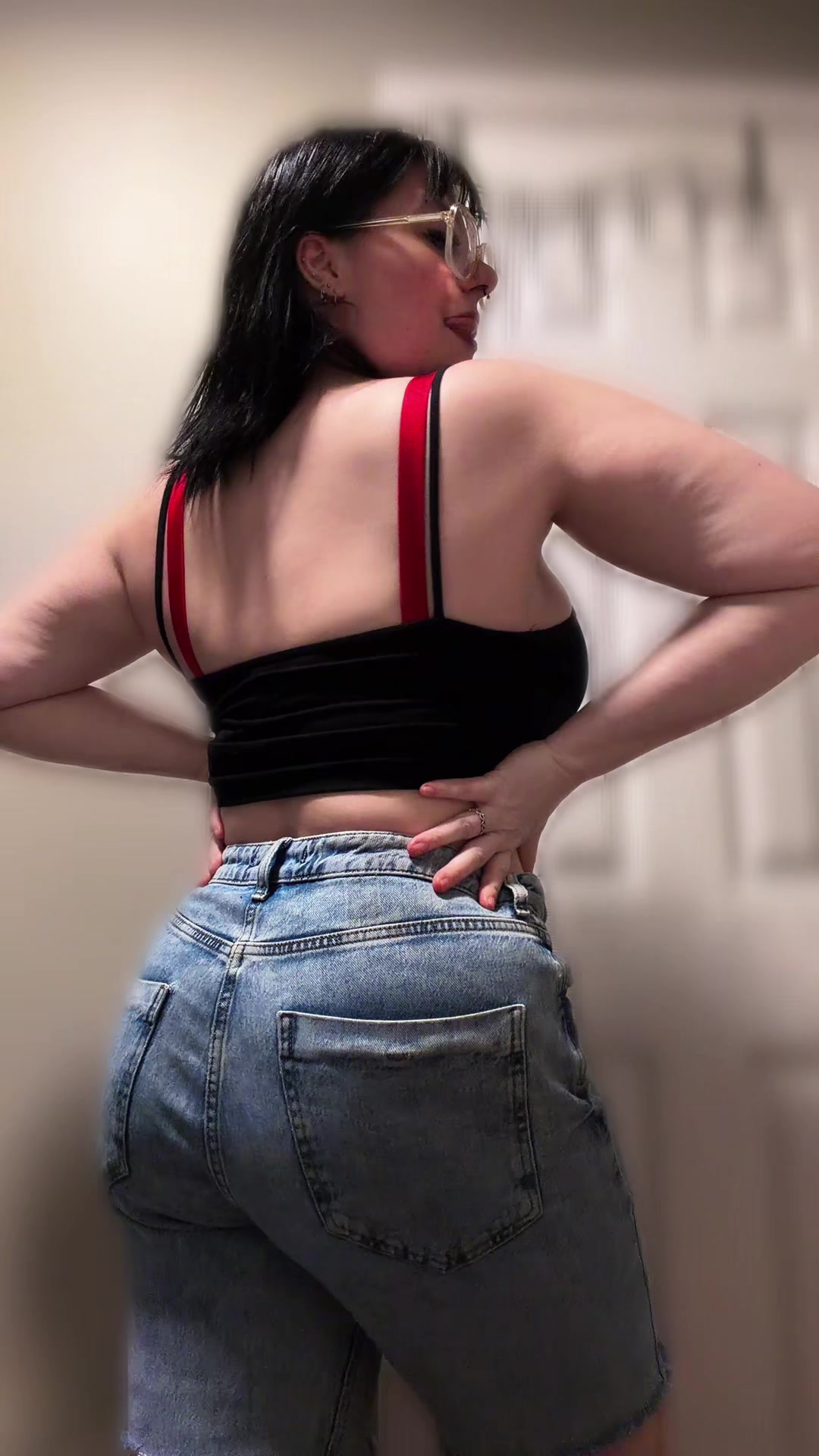 @Yooo_its_megan