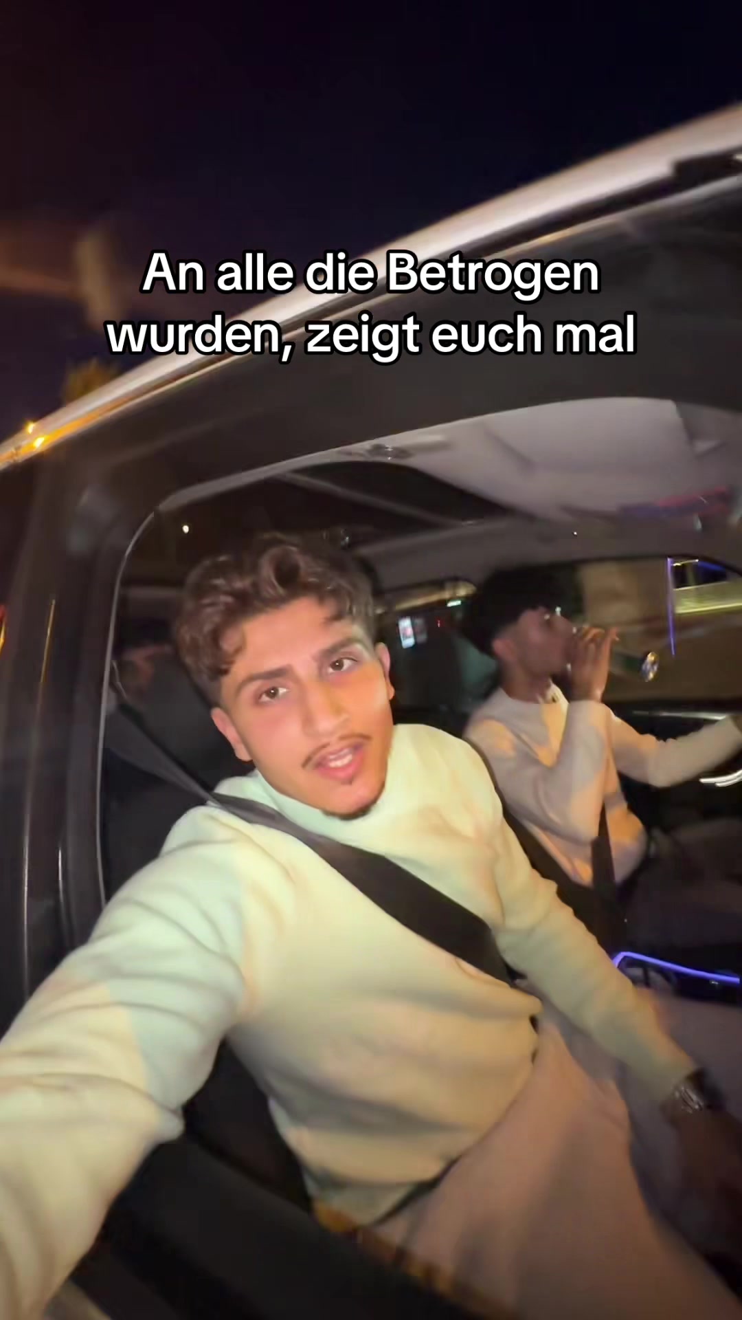 @Zoe&Jaward