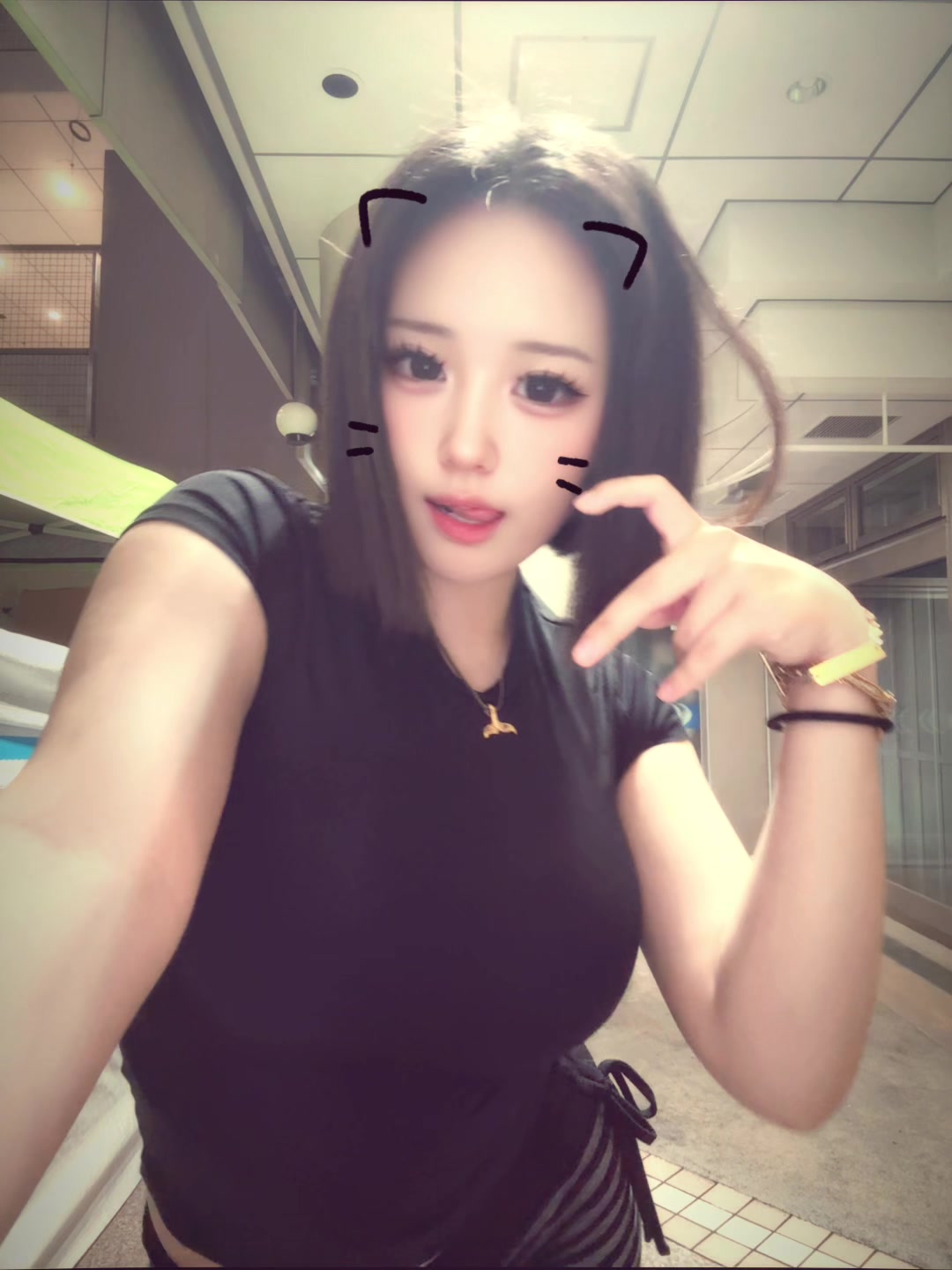 @amiiii.