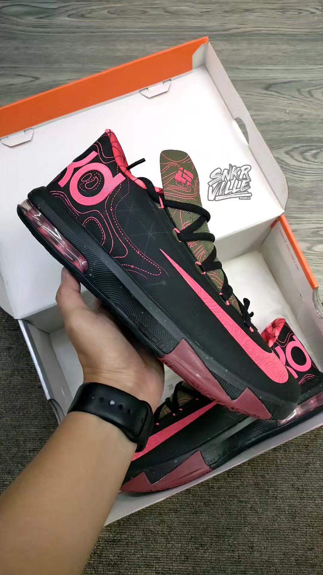 @sneaker.ville