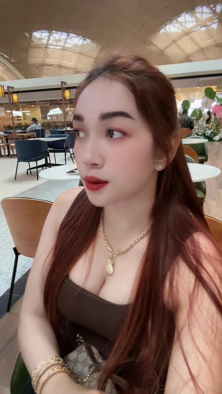 @Ah Röth Sïñgłë🍒🇰🇭