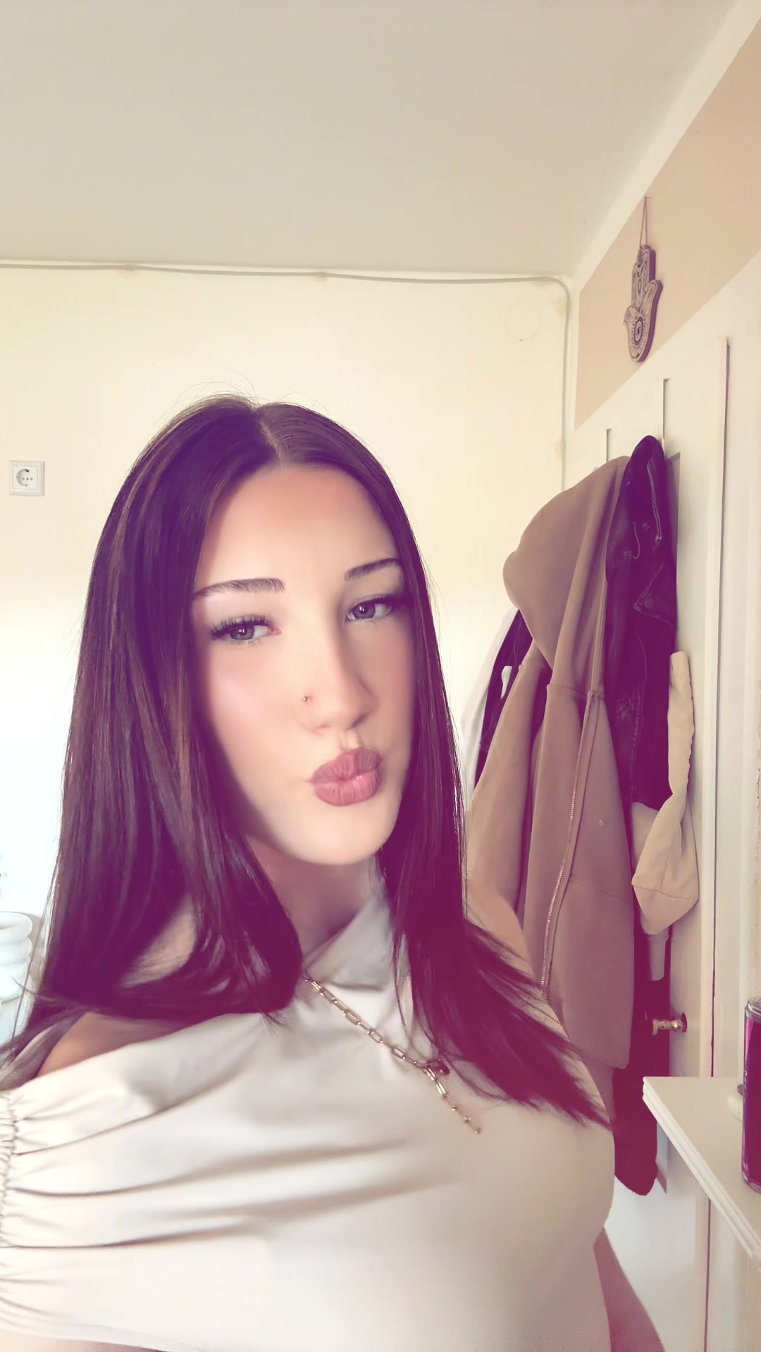 @ᴘʜɪʟɪɴᴇ⋆