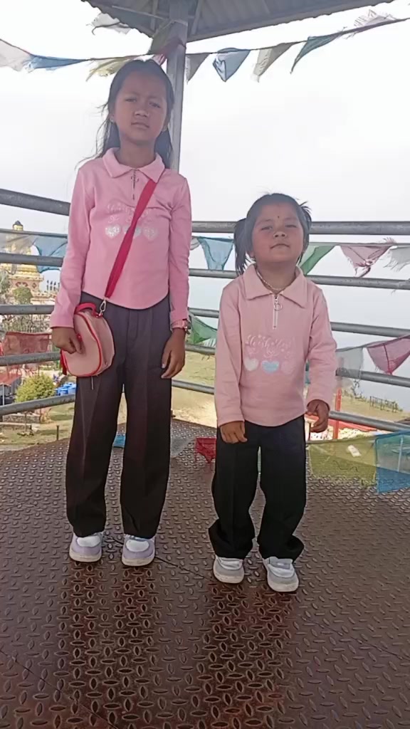 @𝑵𝒊𝒌𝒊𝒕𝒂👯&zwj;♀️𝑵𝒊𝒎𝒊𝒕𝒂