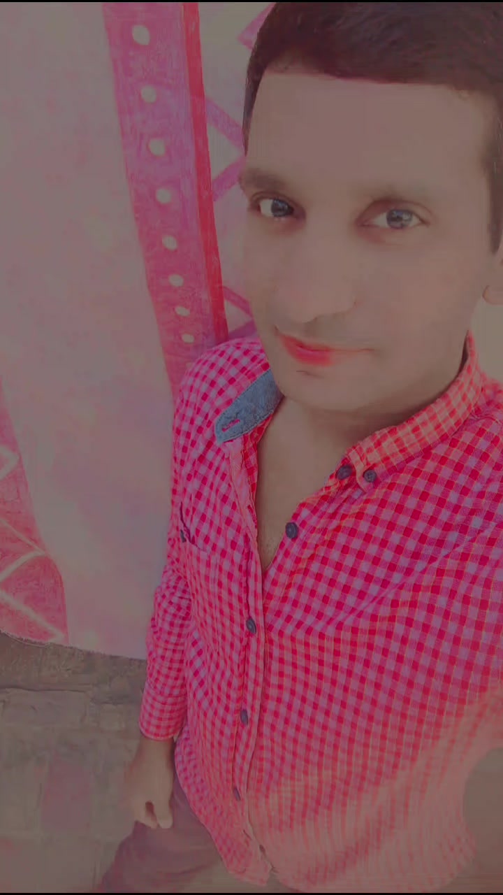 @WaqasAhmad😘