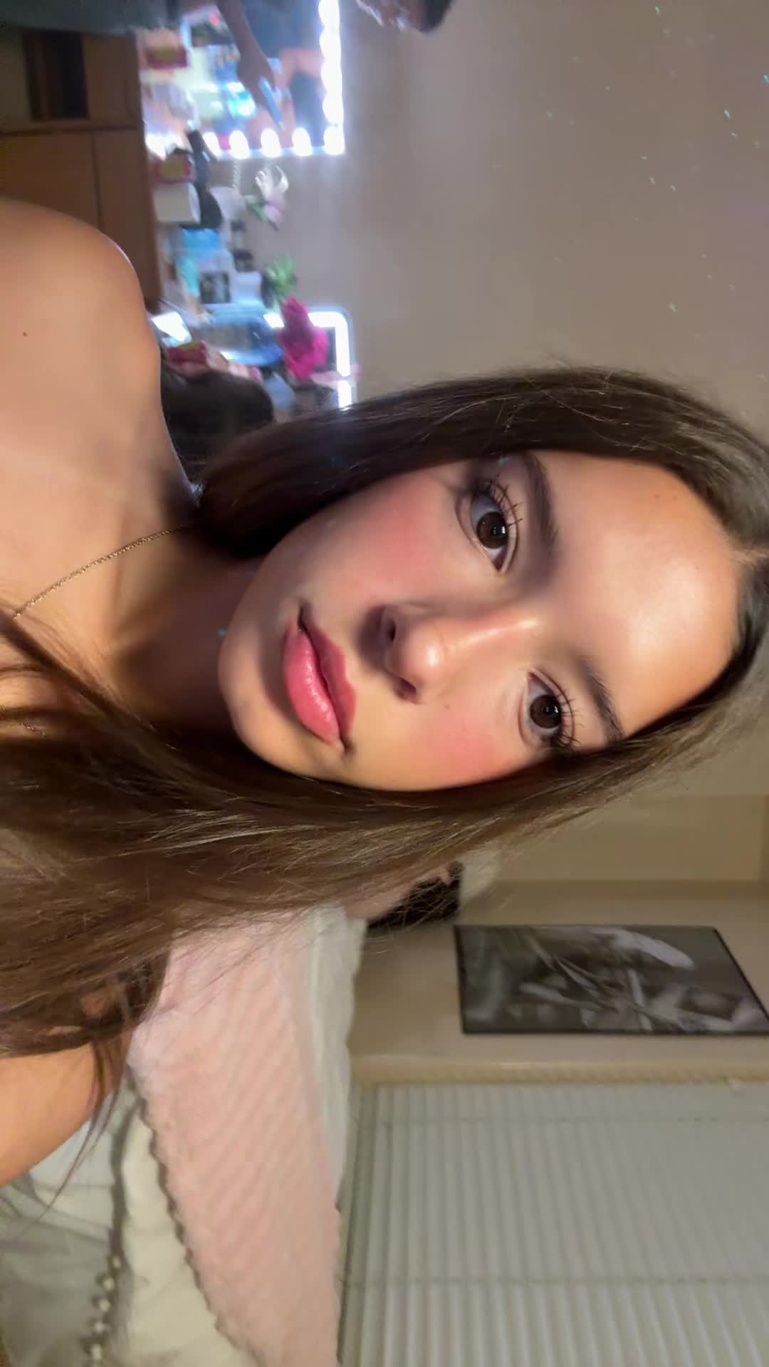 @srslyanna