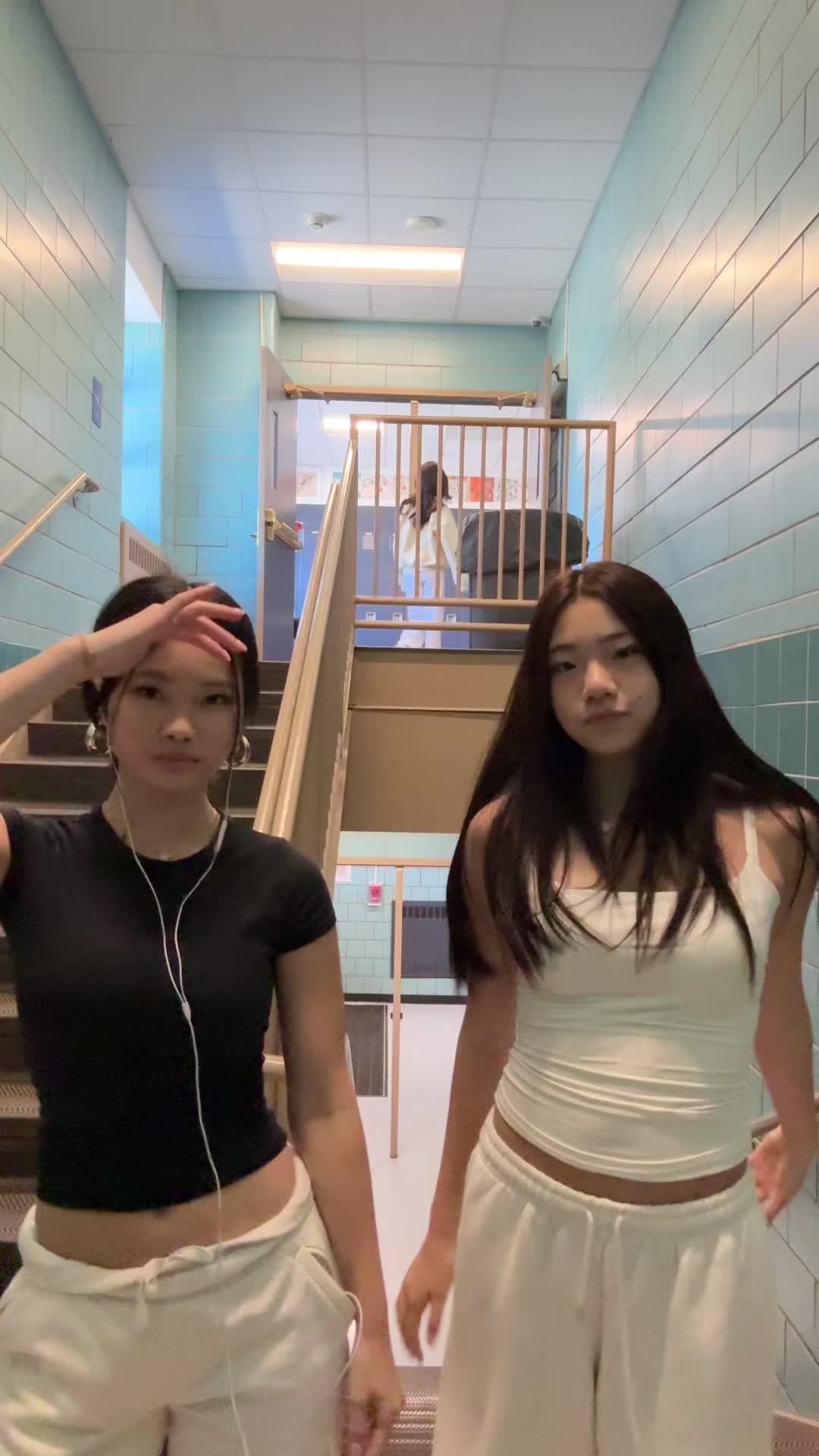 @olivia