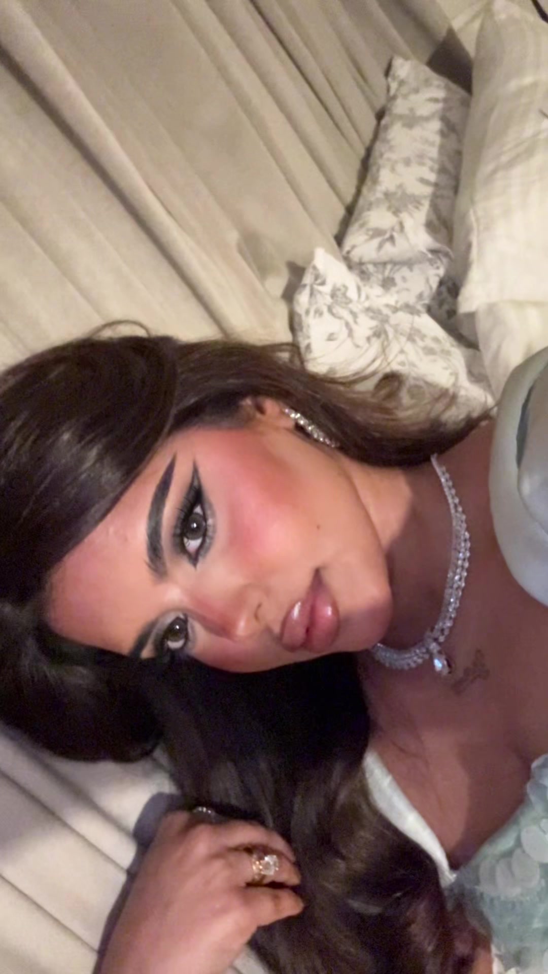 @أُم وتينّ