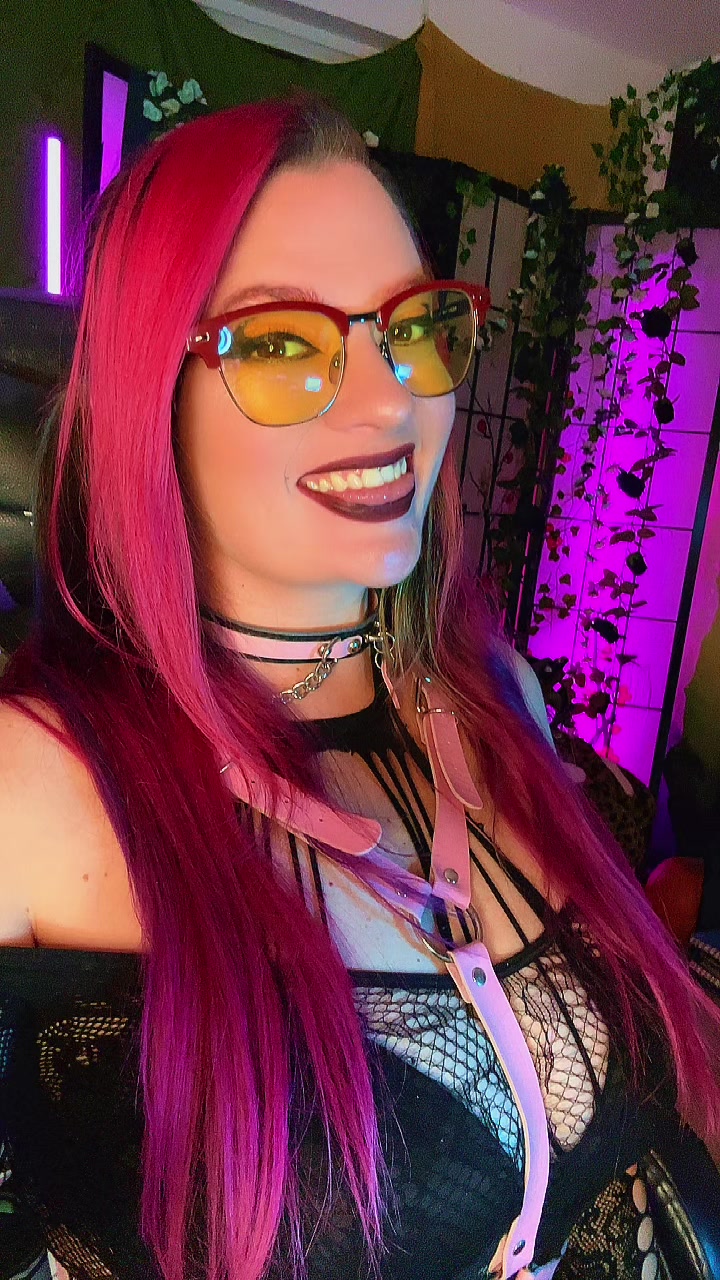 @Nebby ๐ค๐