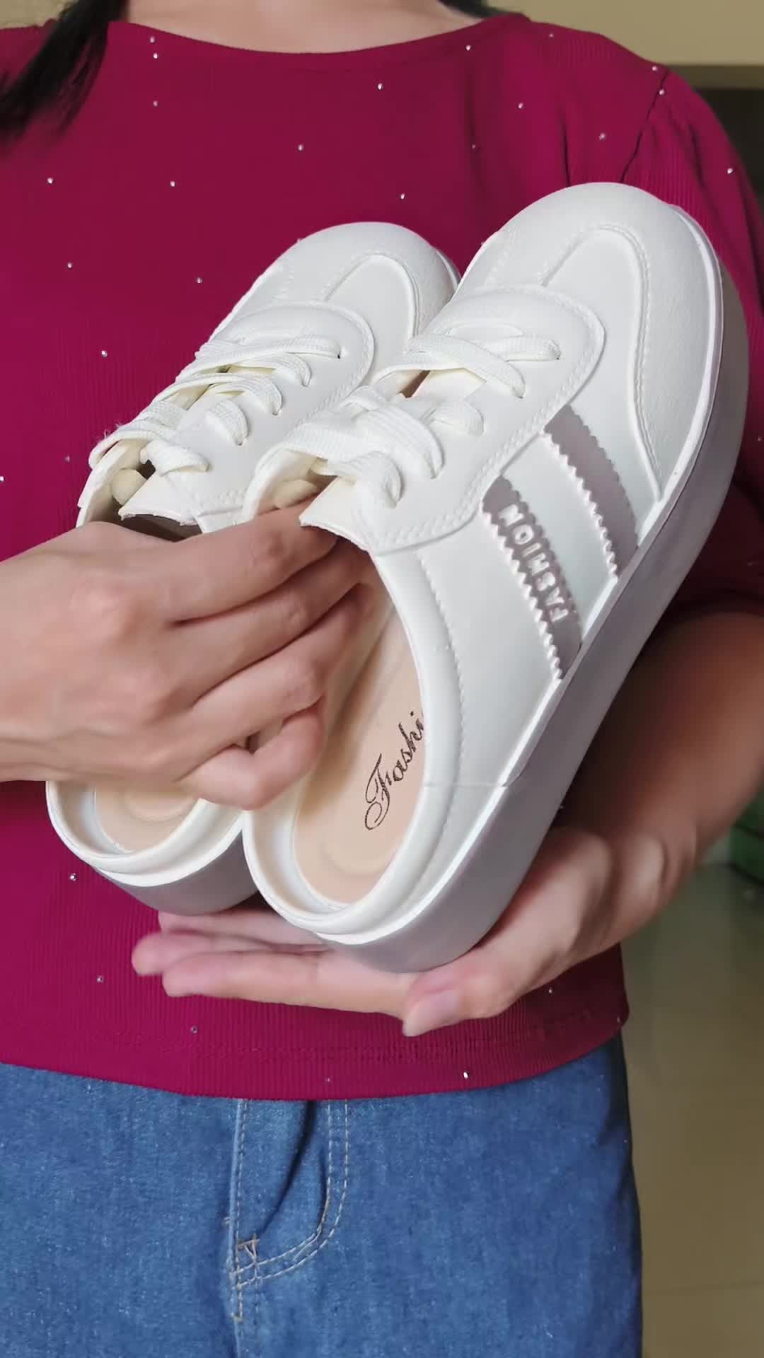 @YOONA