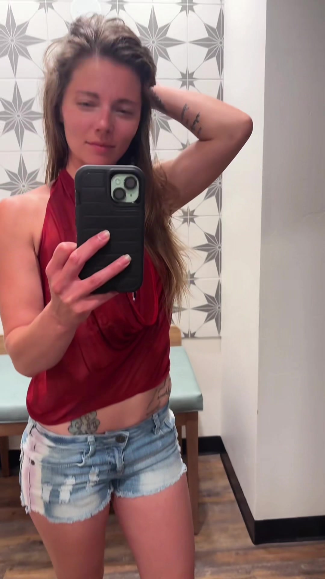 @BeeGee43012