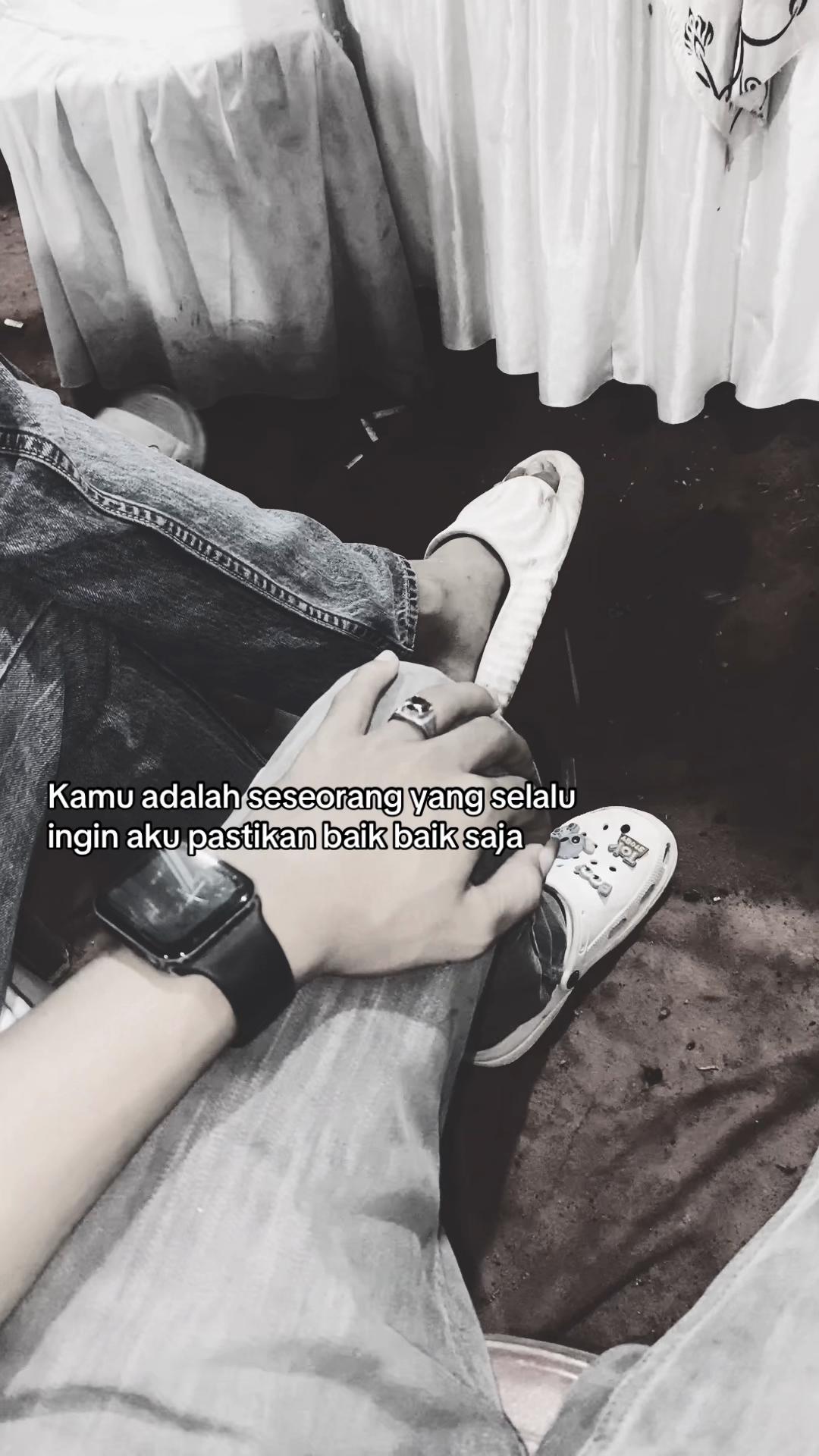 @Kamu ga papa?