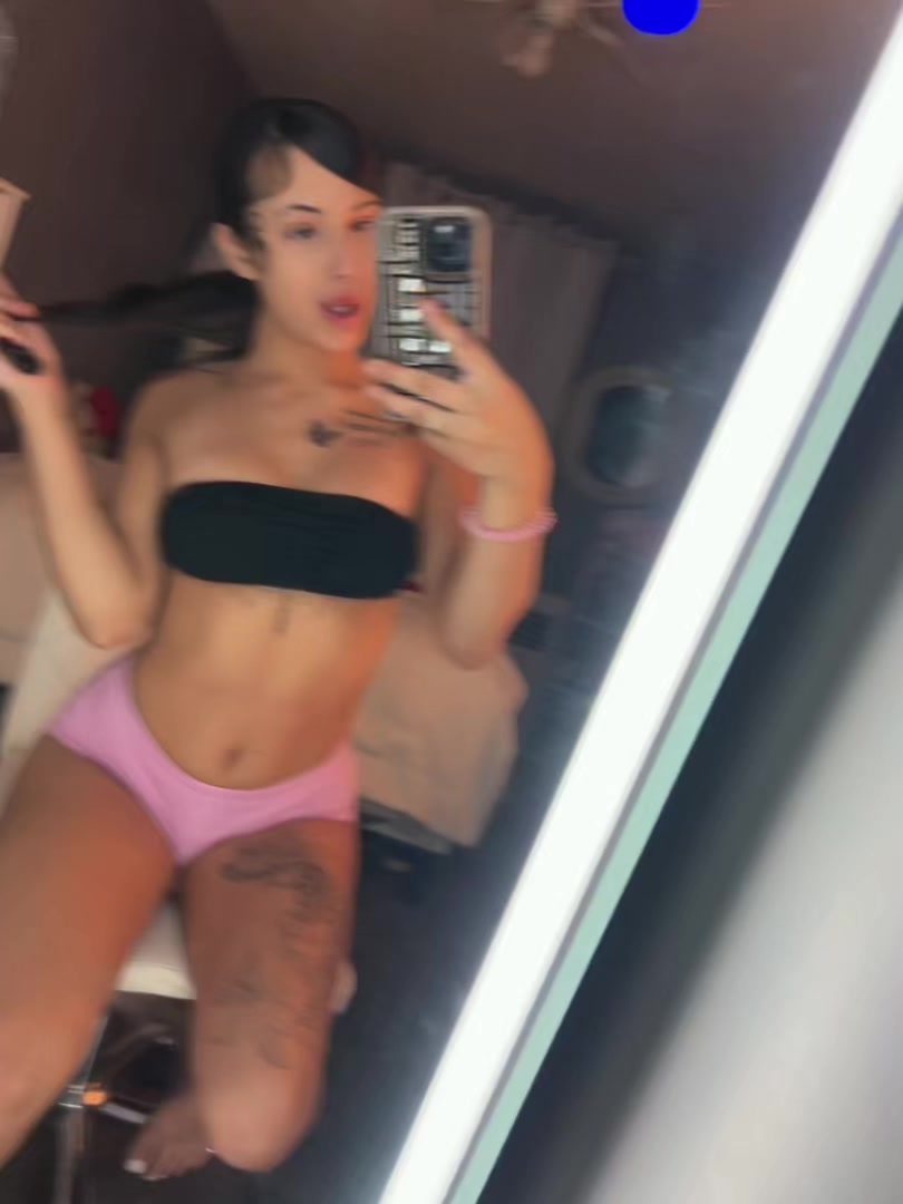 @💋