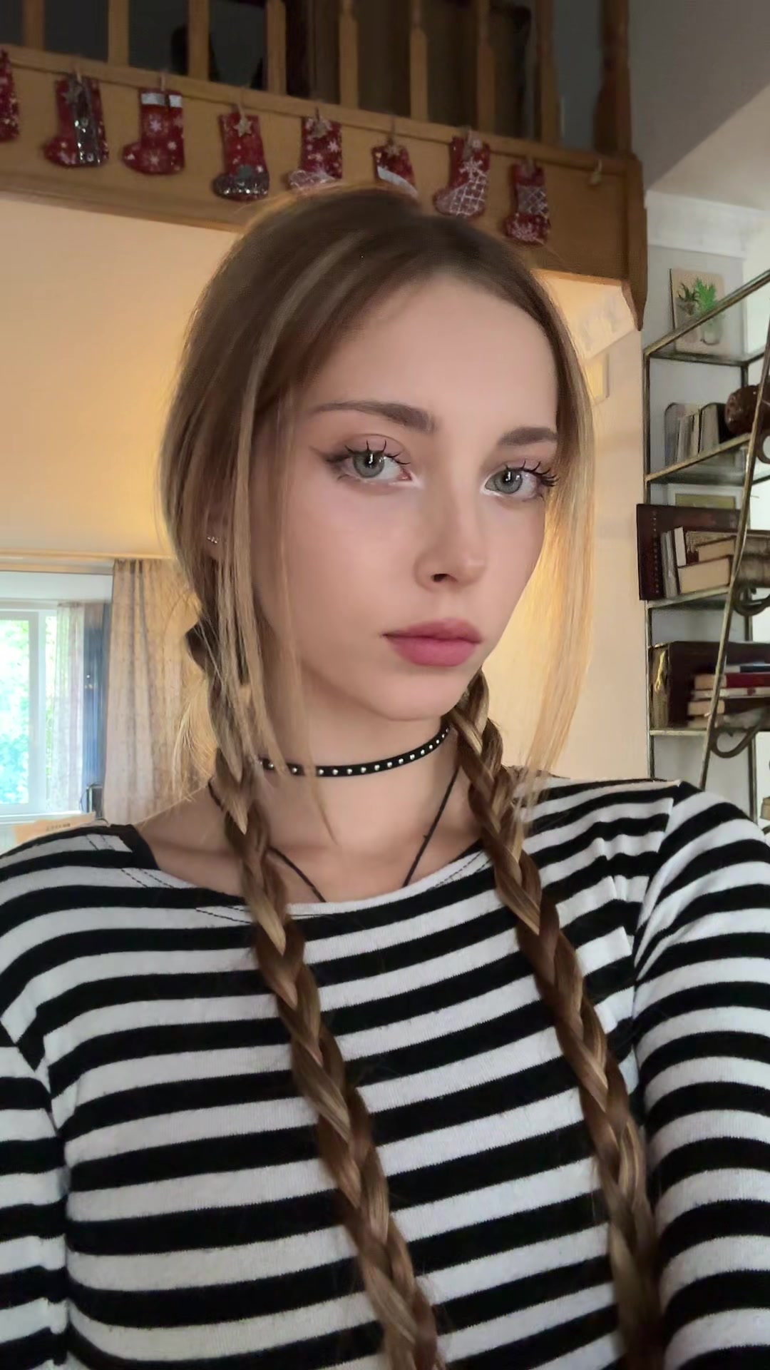 @🧁