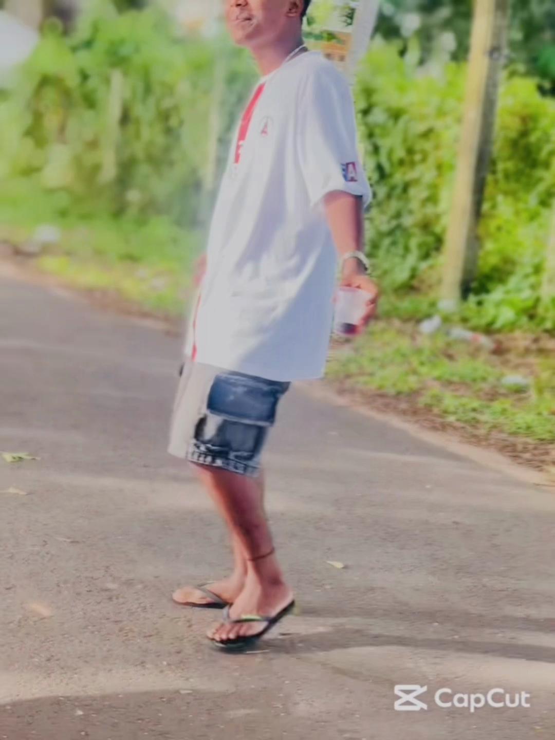 @𝐂𝐡𝐚𝐭𝐡𝐮𝐳𝐳__💸🇮🇹
