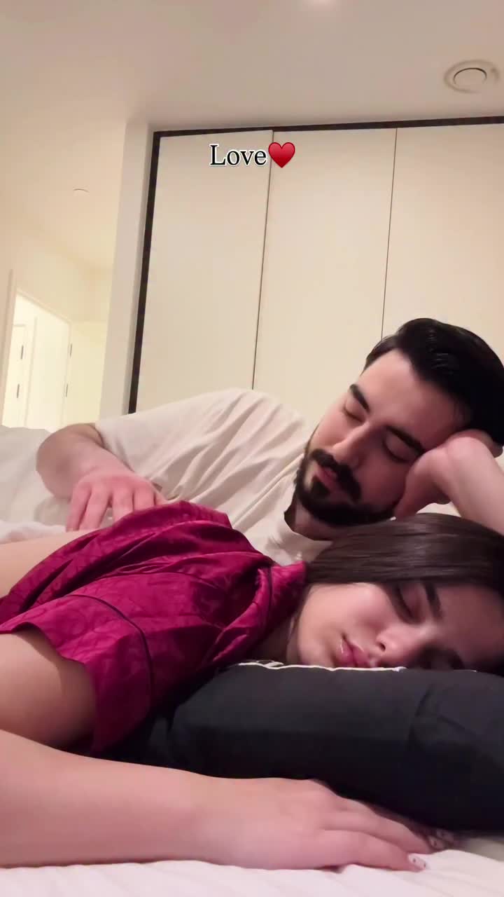 @Saim🫀