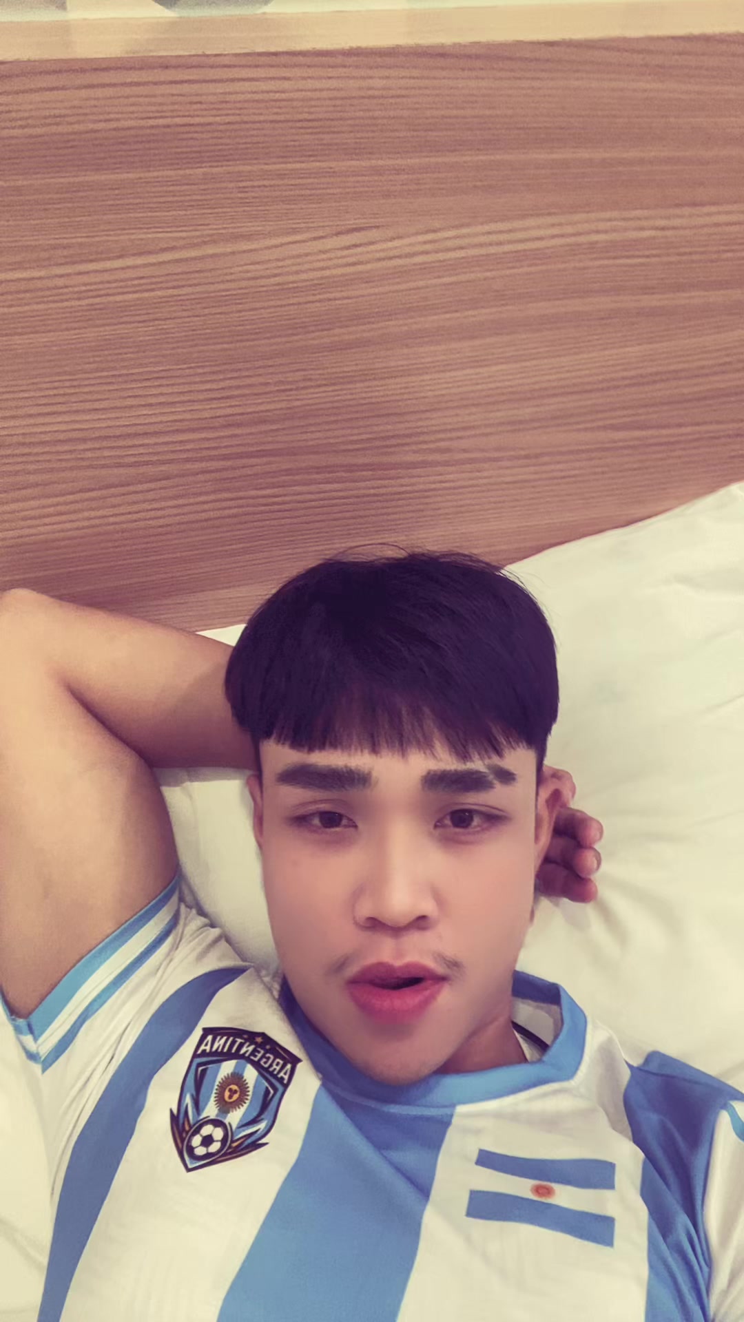 @โฟว์อาร์มครับ