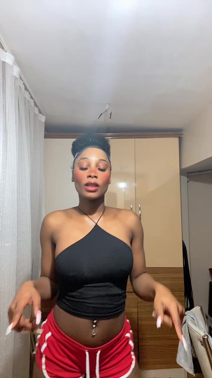 @nicki