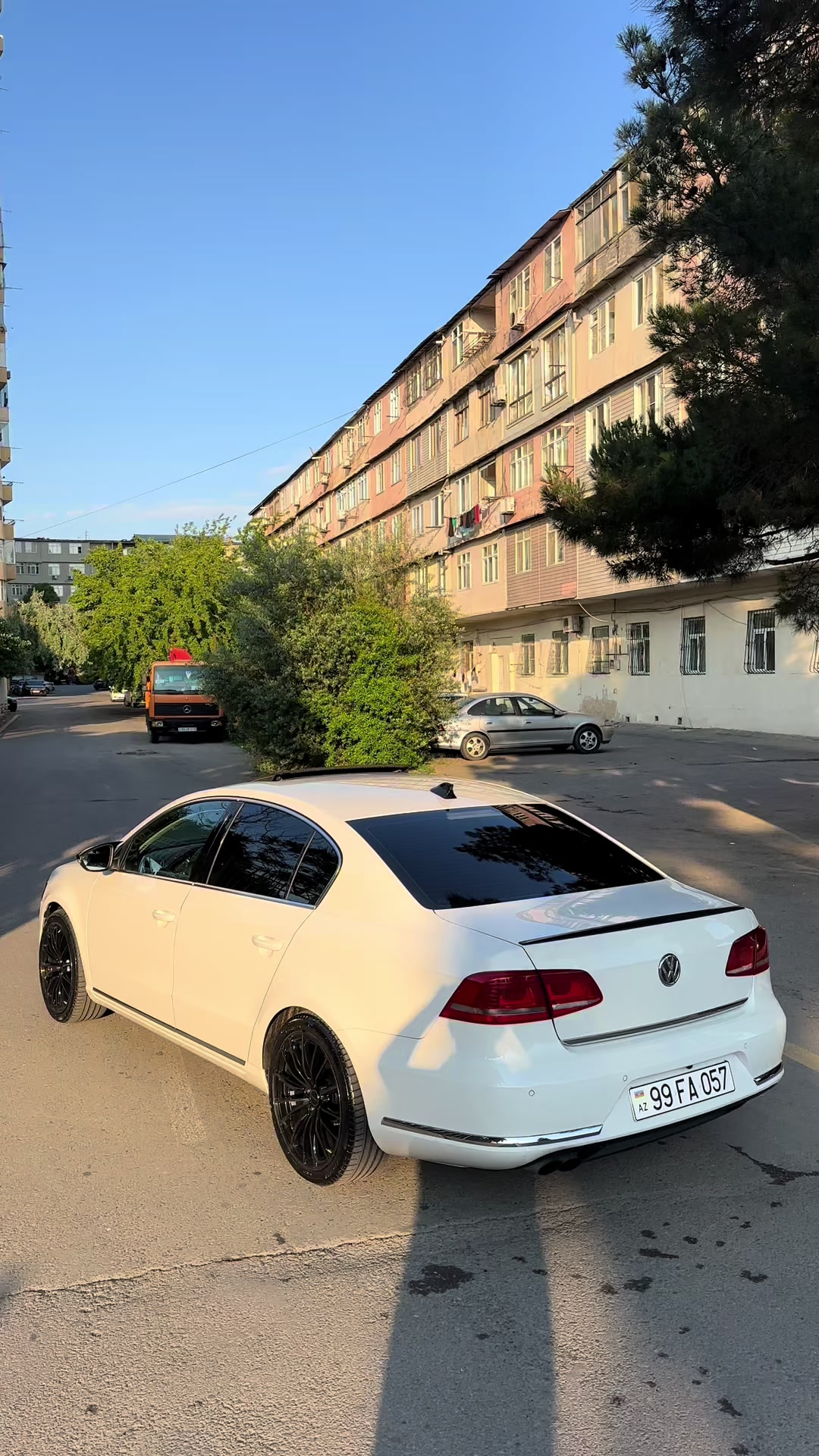 @𝓠.𝓡🇦🇿