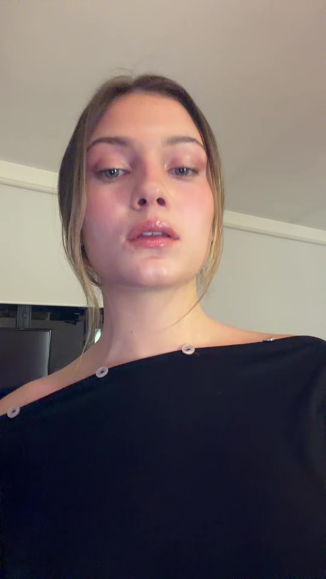 @emmasantamaria