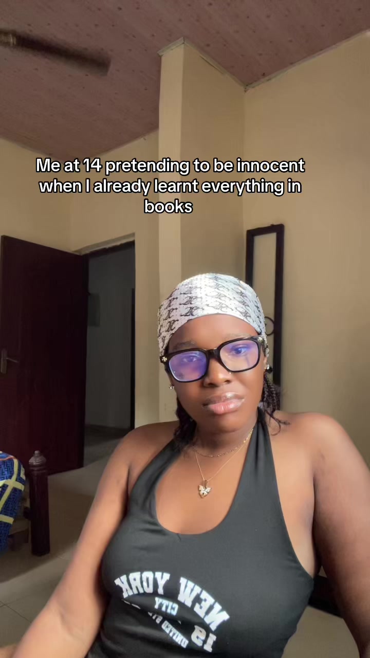 @𐙚₊˚ 🎀 𝒞𝒽𝓎𝒸𝒽𝓎 🎧📖 🎀