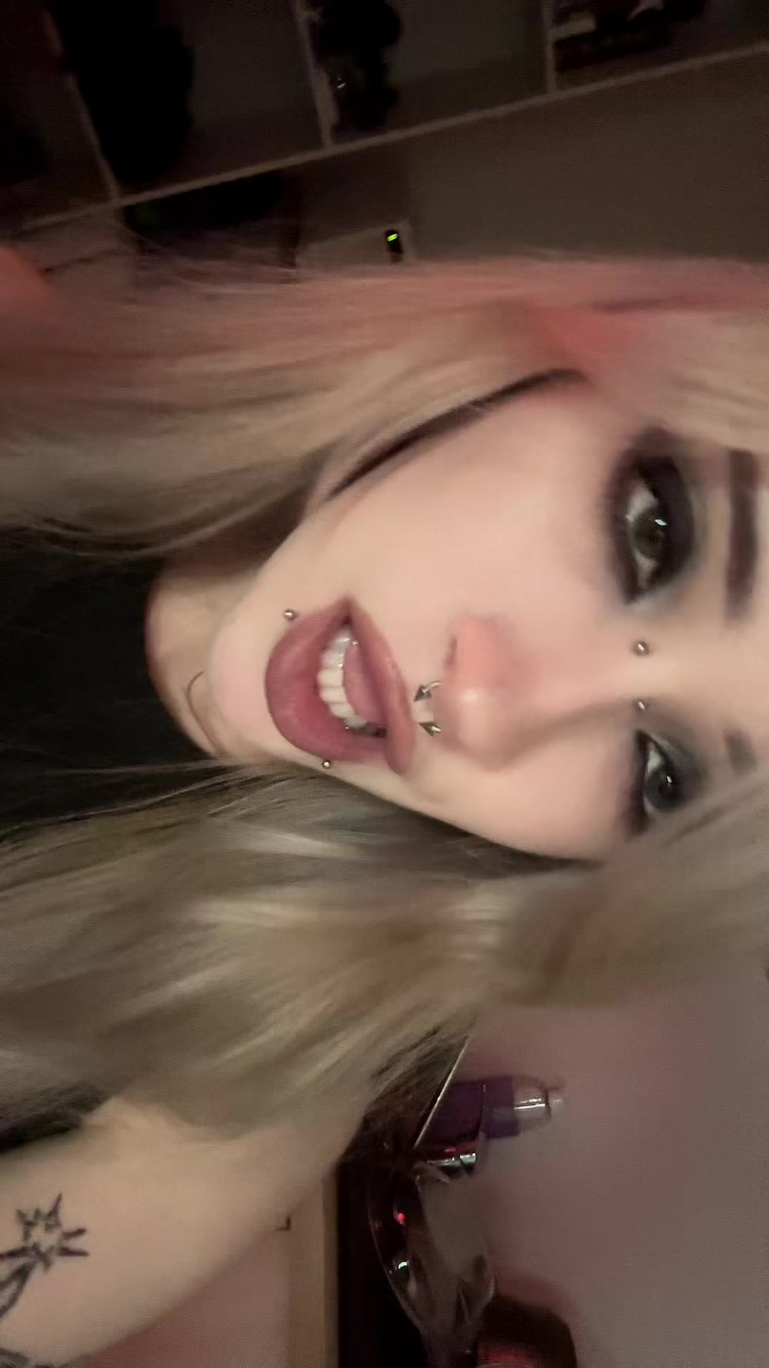 @Shhh