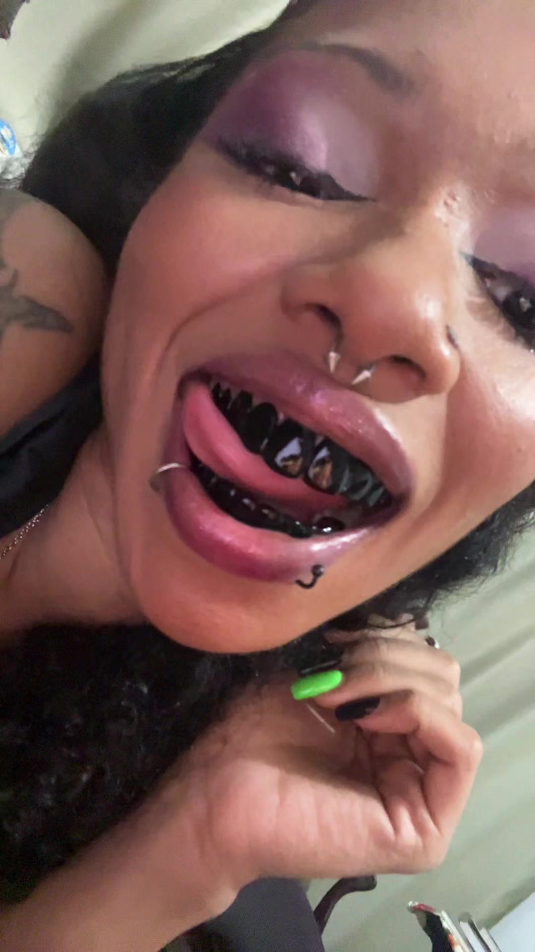 @Malvadeza