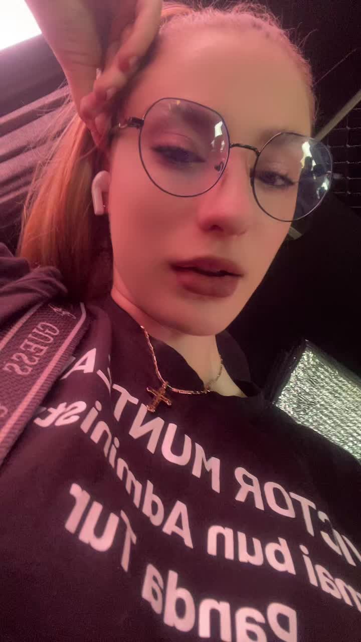 @Юлия