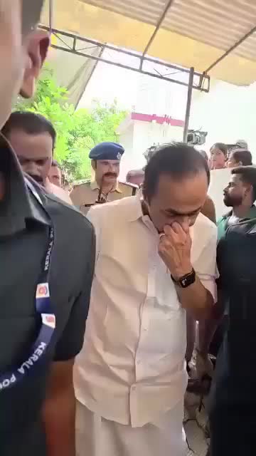 @alakanandapillai