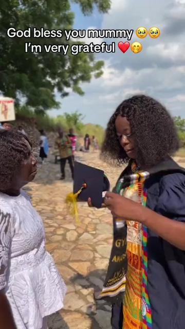 @Akosua Gyimah(Storyteller)๐ฌ๐ญ