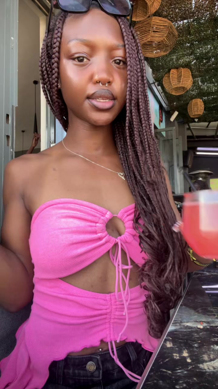 @eryka.
