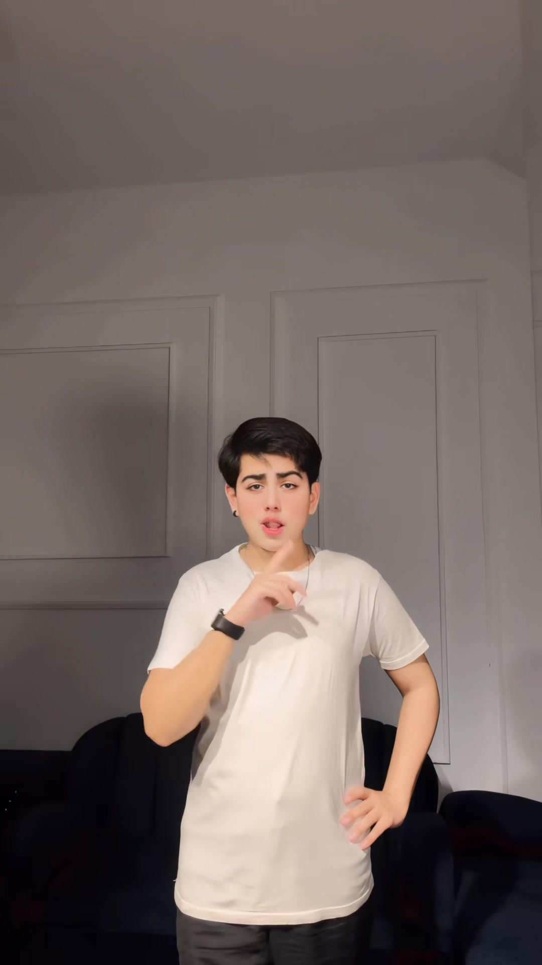 @𝙃𝙚: 𝘼  𝙒𝙊𝙇𝙁 🐺🥵