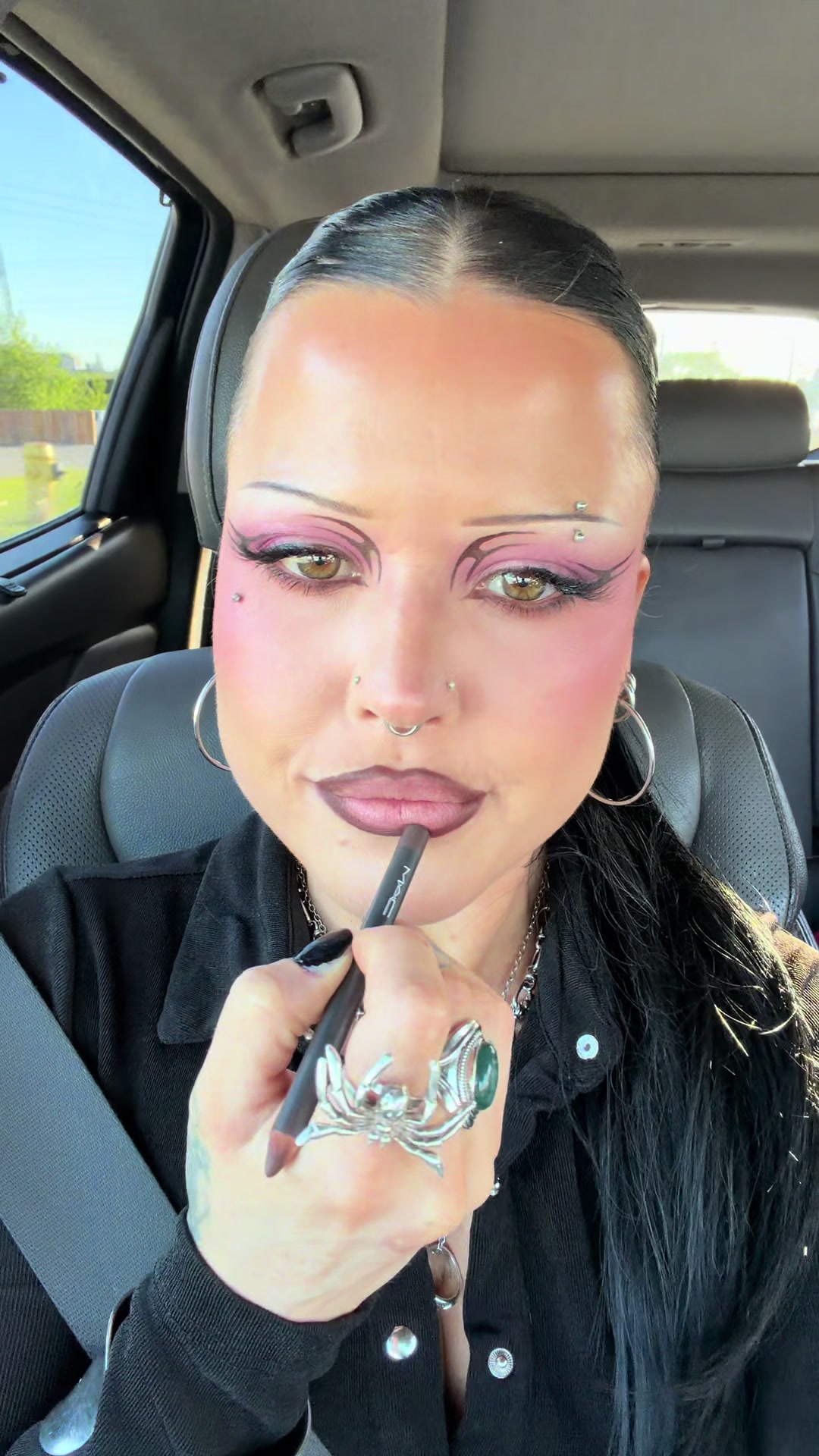 @𝕾𝖆𝖗𝖆𝖍 𝕱𝖊𝖊𝖓𝖆