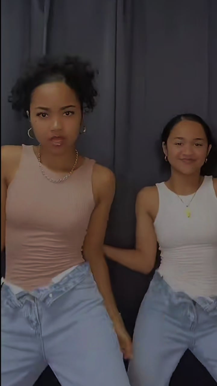 @Faniah&Taniah