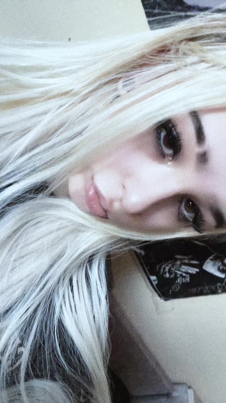 @angel_V_kedaxxxxx