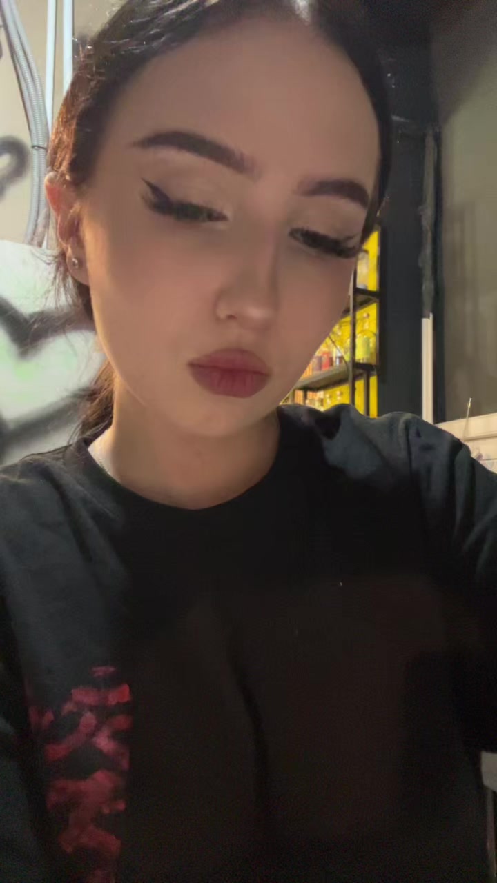 @лена вик