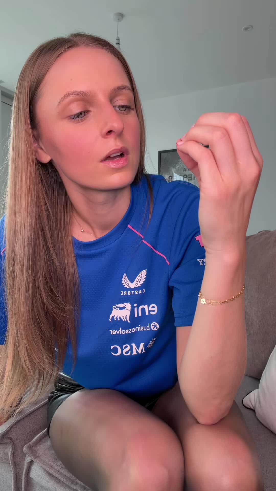 @F1 Dream Girl