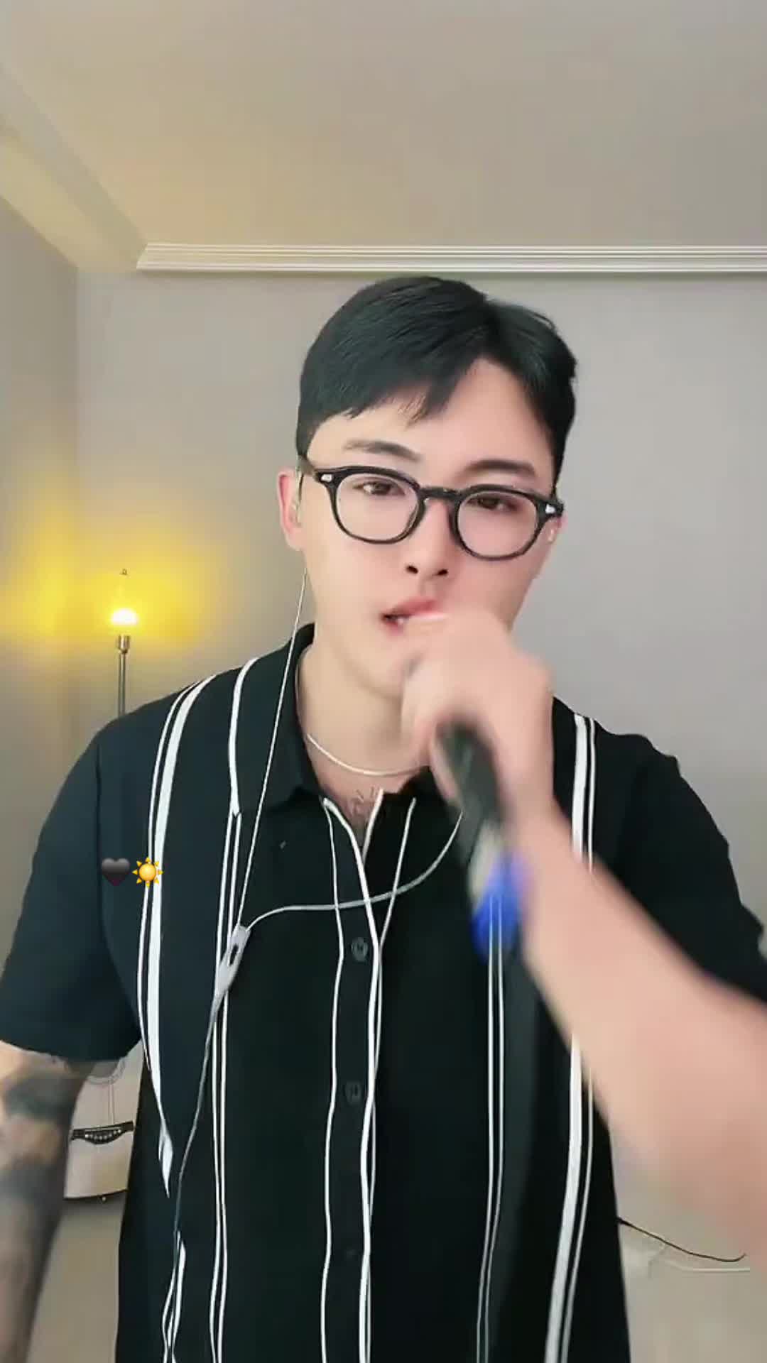 @๐คหโ์ ์ค์ธโหโ๏ธ