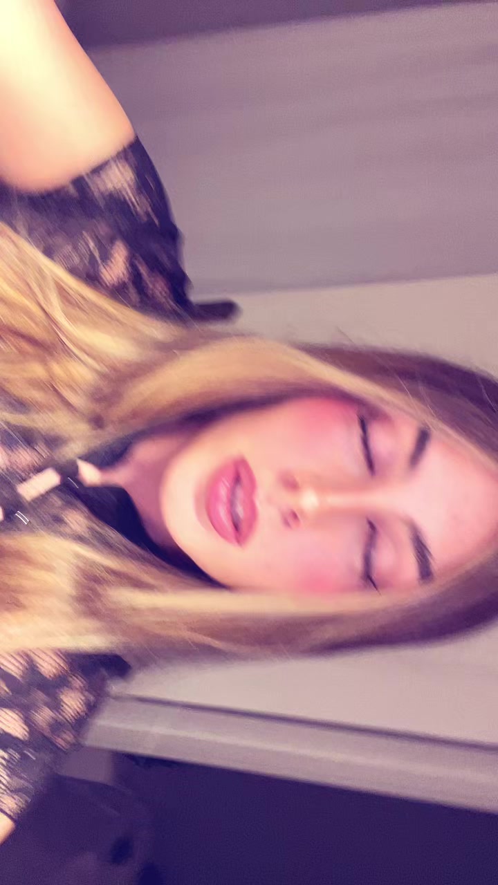 @clari