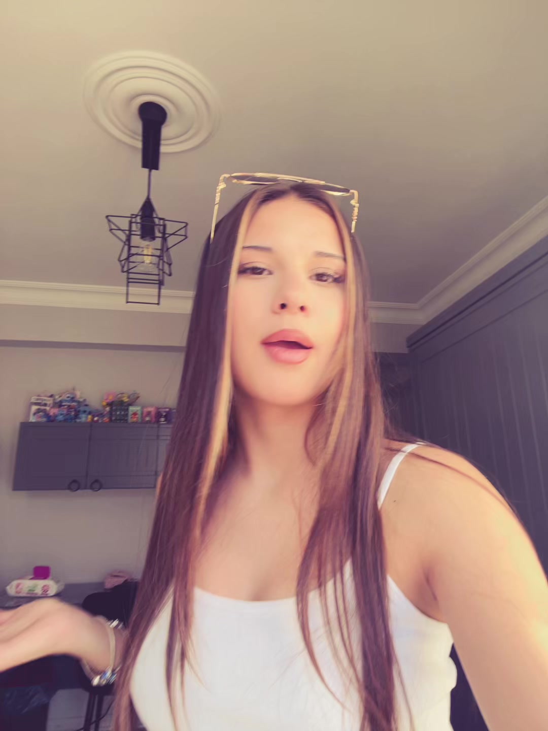 @𝐌𝐞𝐥𝐢𝐬𝐚 𝐂𝐞𝐬𝐮𝐫