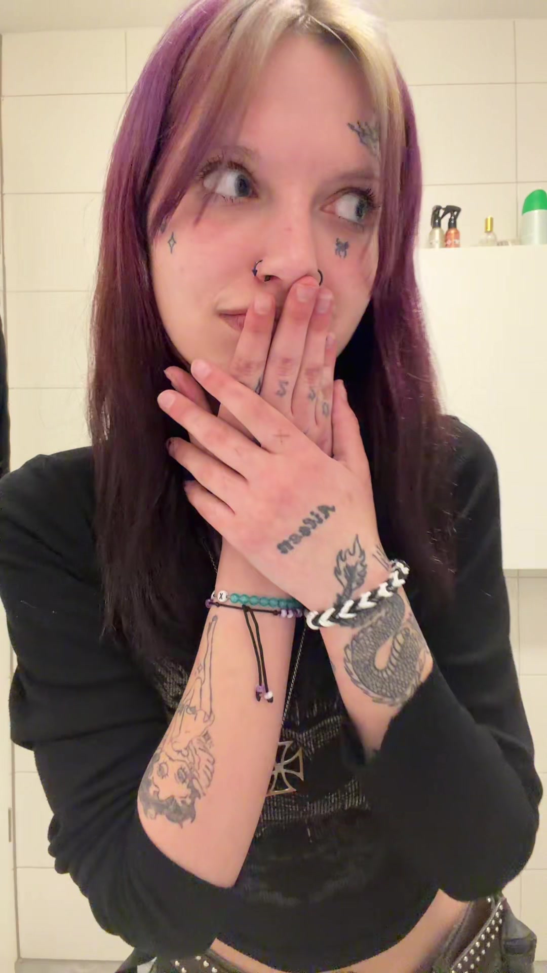 @lyzz