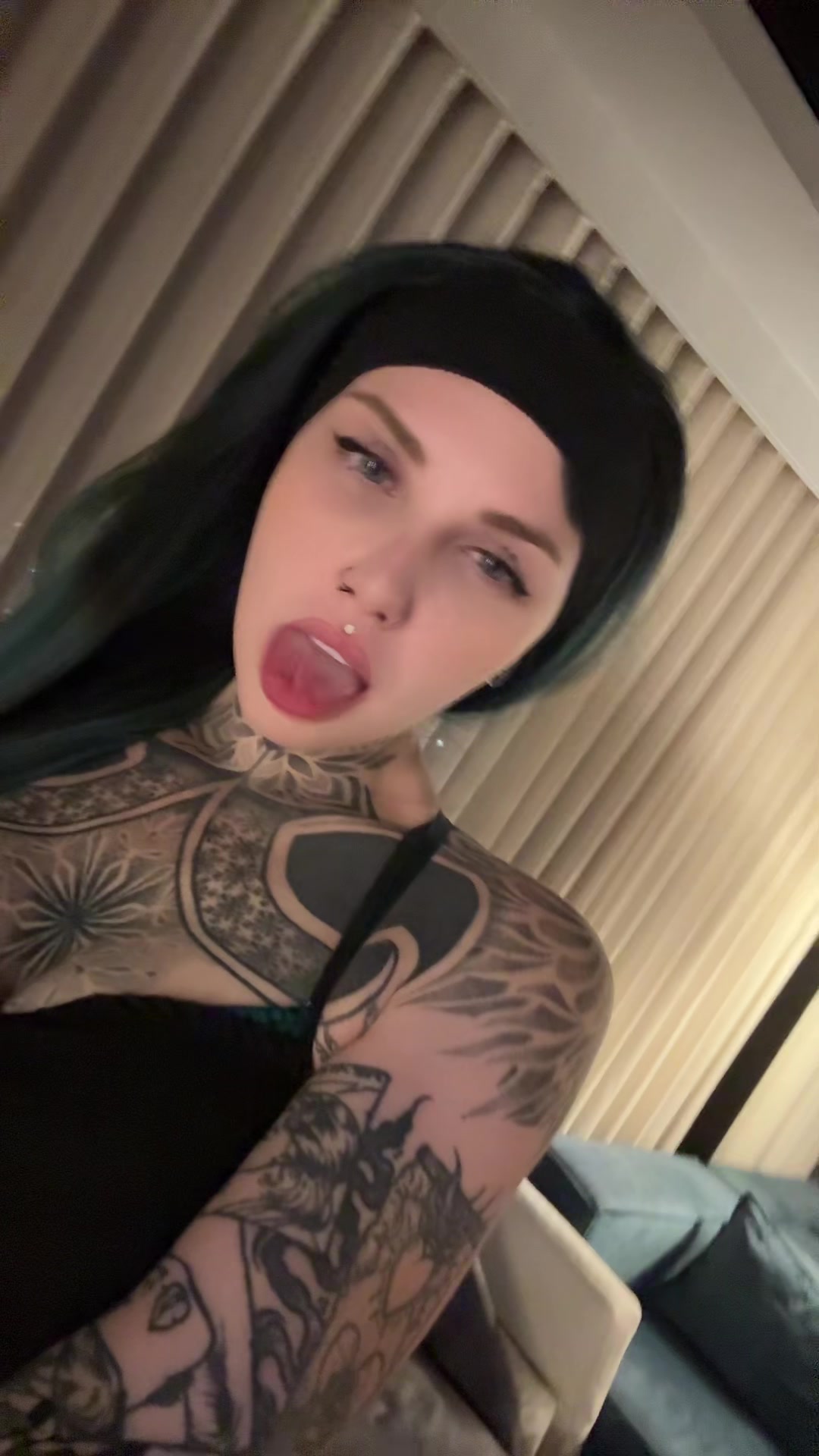 @Blazed_brat